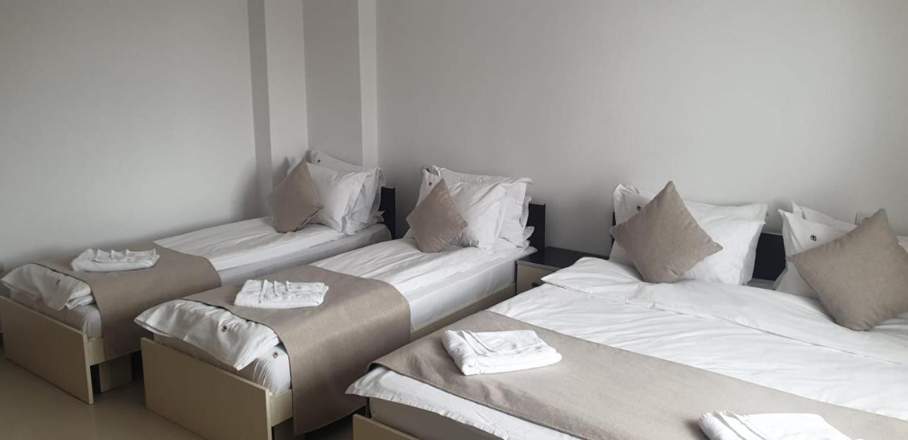 Hotel Top Central Bucarest Extérieur photo